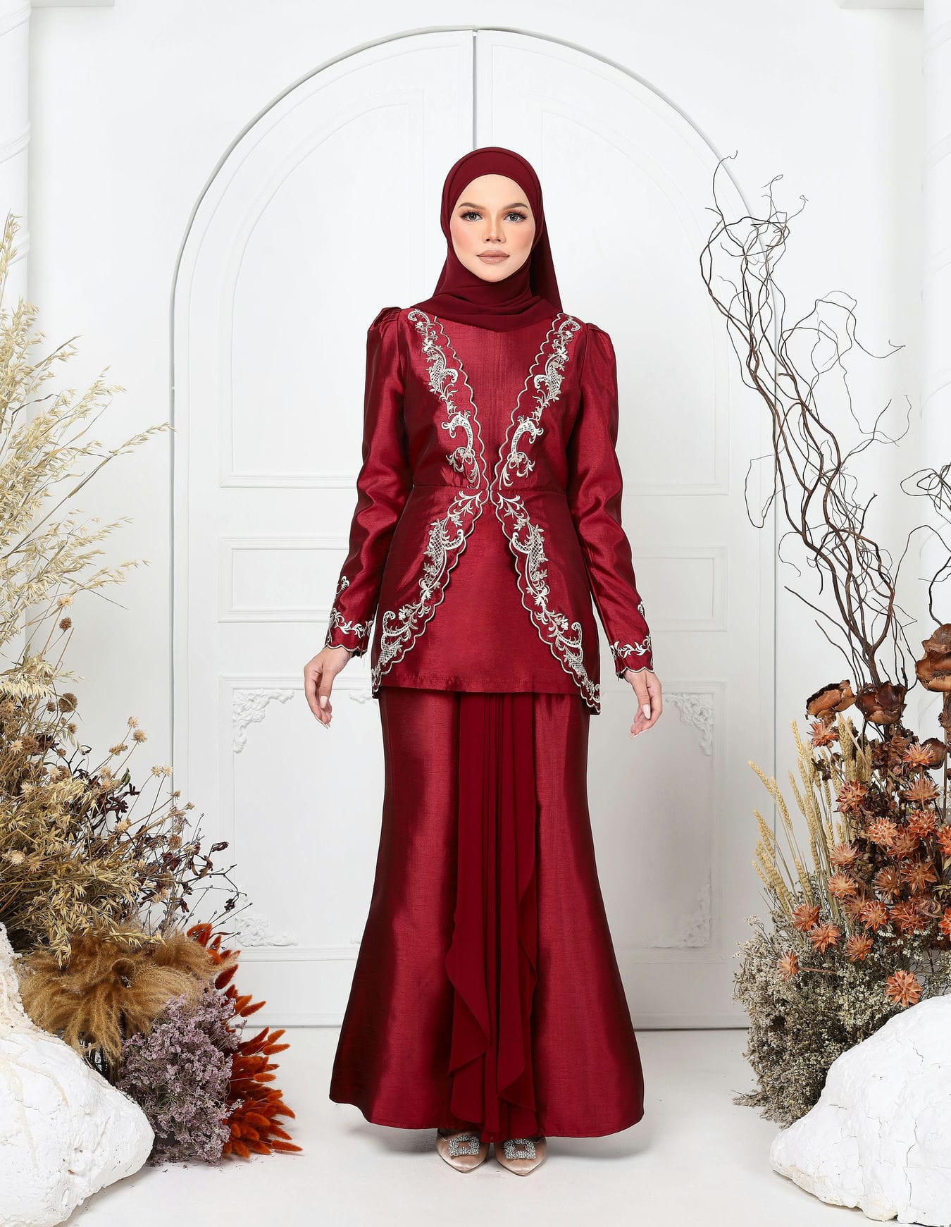 Burgundy sales baju kurung